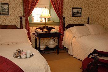The Waring House Inn