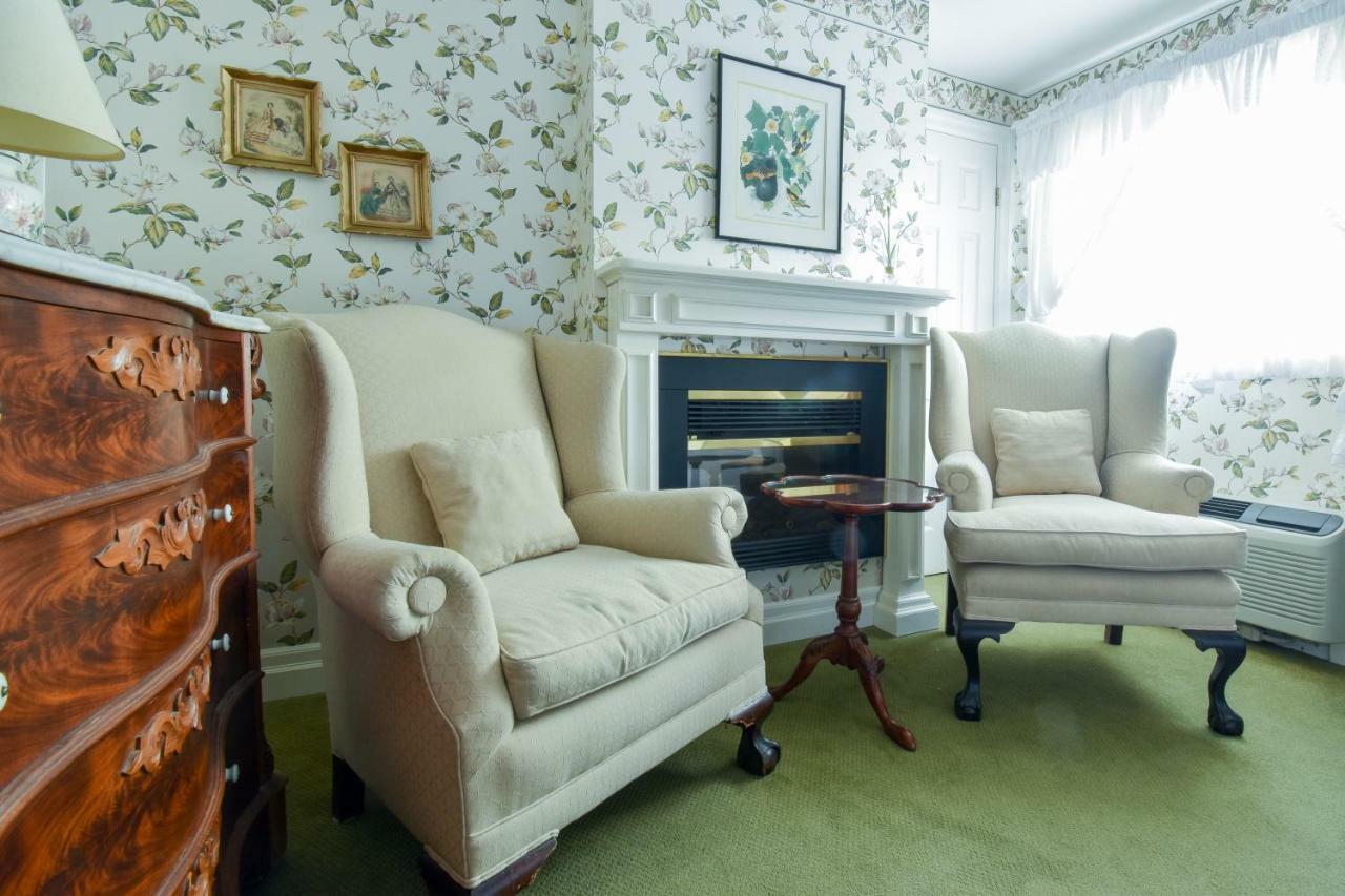 The Waring House Picton